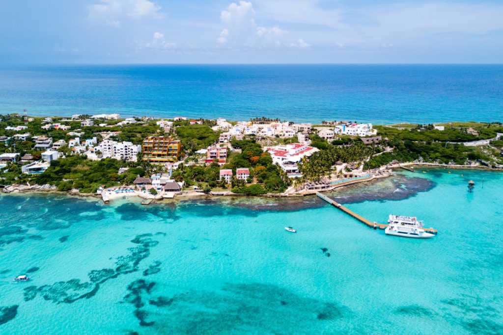 girls-trip-to-isla-mujeres